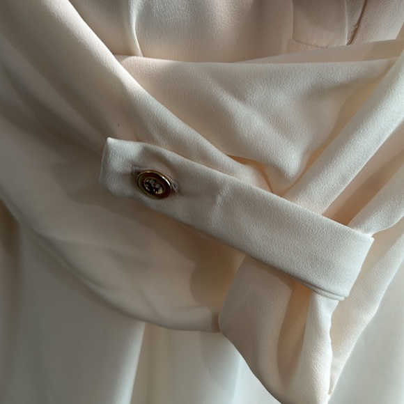 Roll It Up Top - Picture 3 of 4